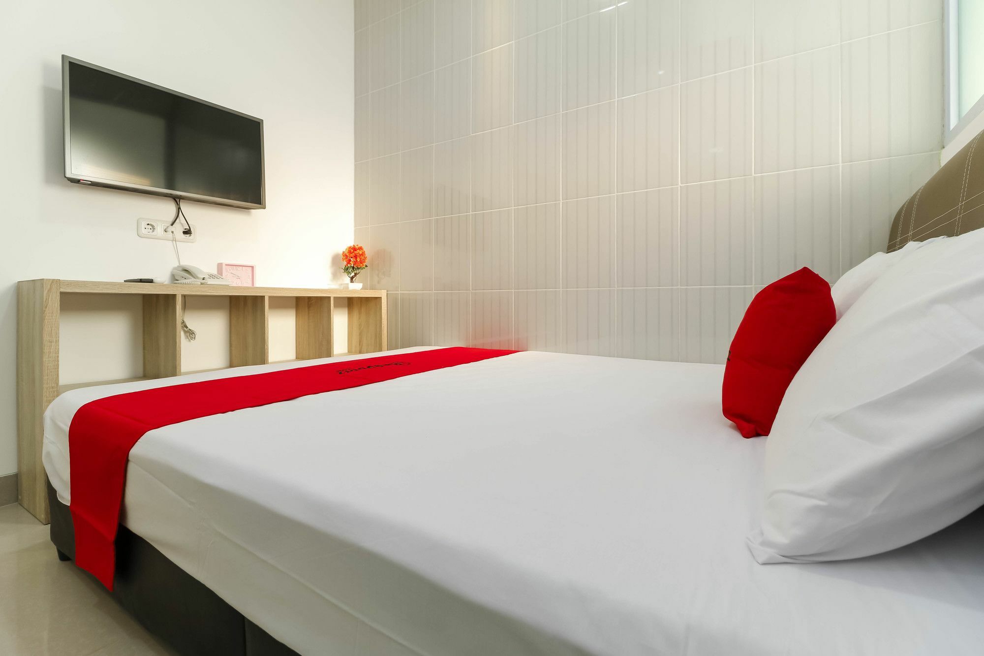 Hotel Reddoorz Near Nagoya Hill Batam Exterior foto