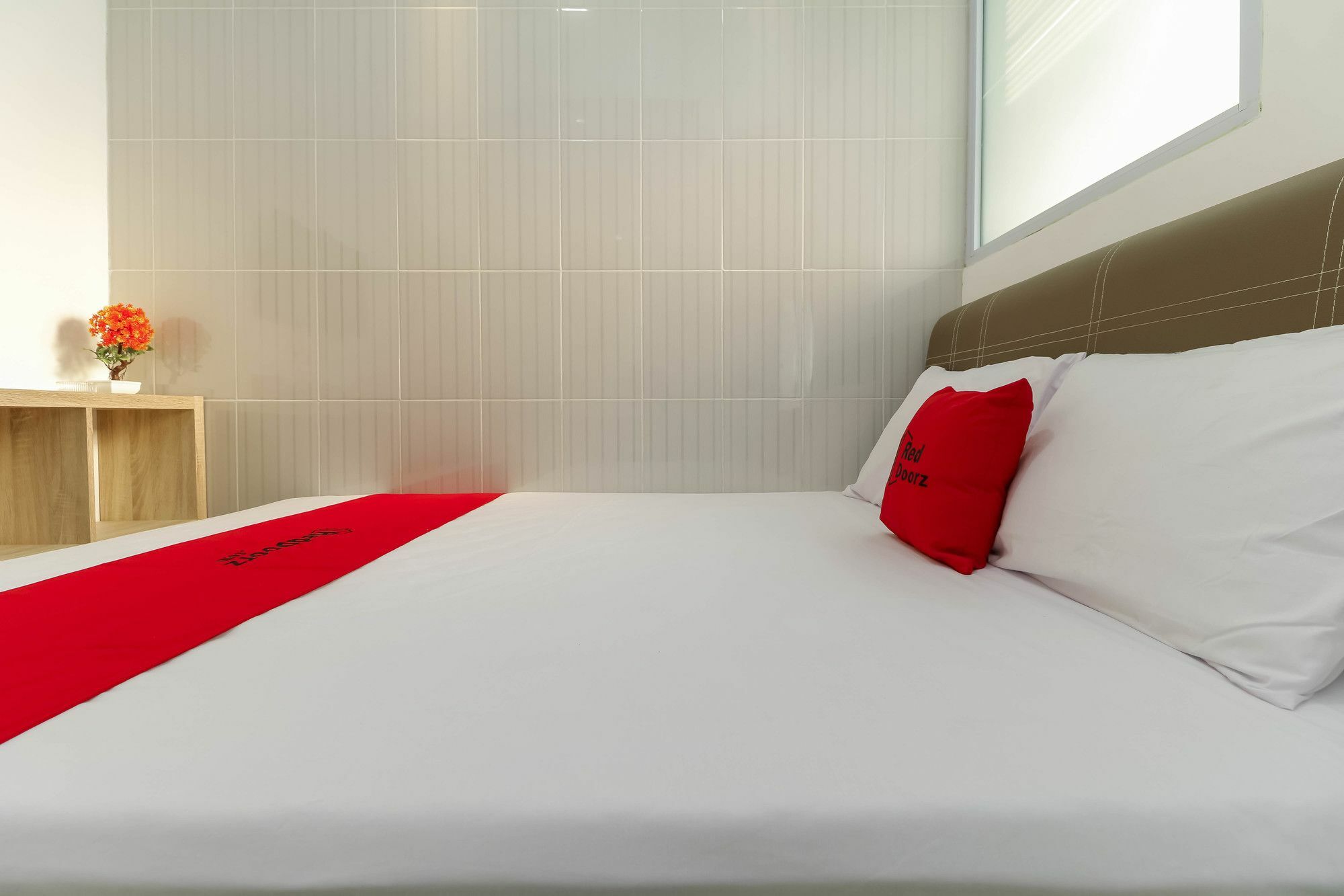 Hotel Reddoorz Near Nagoya Hill Batam Exterior foto